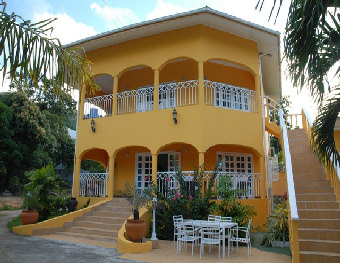 BEAU VALLON RESIDENCE - Mahé
