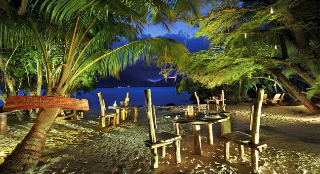 BEACHCOMBER SAINTE ANNE RESORT - Sainte Anne island