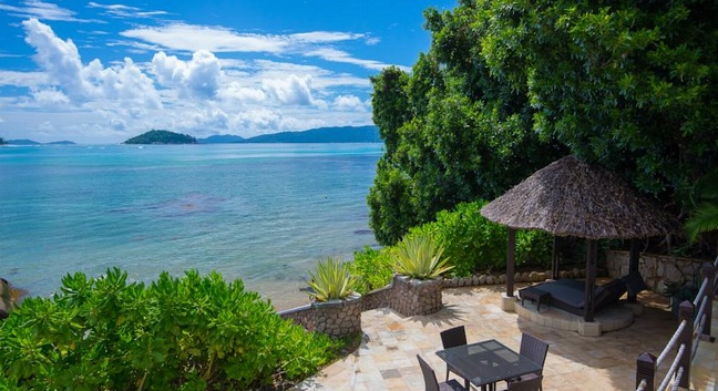 CHALETS COTE MER PRASLIN - Praslin