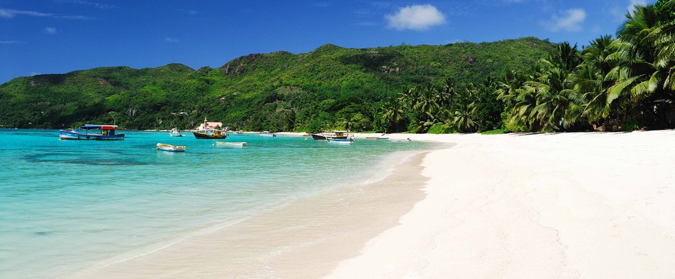 LE NAUTIQUE LUXURY BEACHFRONT APARTMENTS - Mahé