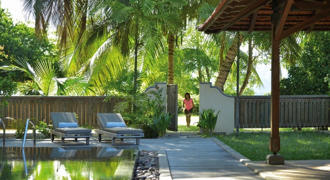 BEACHCOMBER SAINTE ANNE RESORT - Sainte Anne island