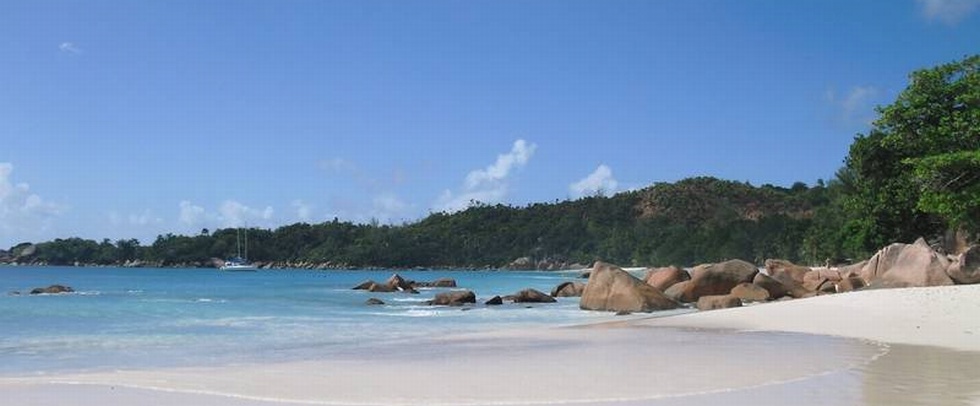 CASTELLO BEACH HOTEL - Praslin