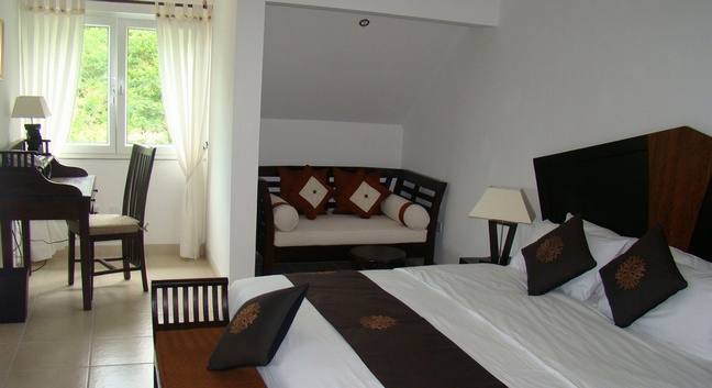 HANNEMAN HOLIDAY RESIDENCE BEAU VALLON - Mahé