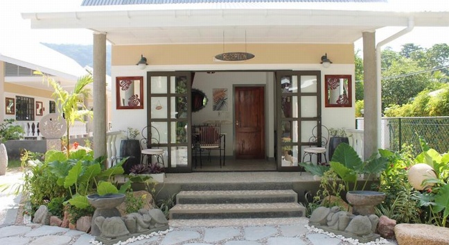 CABANES DES ANGES - La Digue