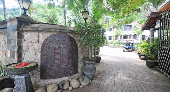 CHATEAU SAINT CLOUD - La Digue