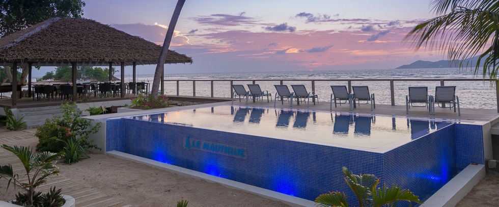 LE NAUTIQUE LUXURY WATERFRONT HOTEL - La Digue