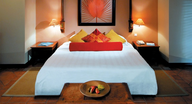 BEACHCOMBER SAINTE ANNE RESORT - Sainte Anne island