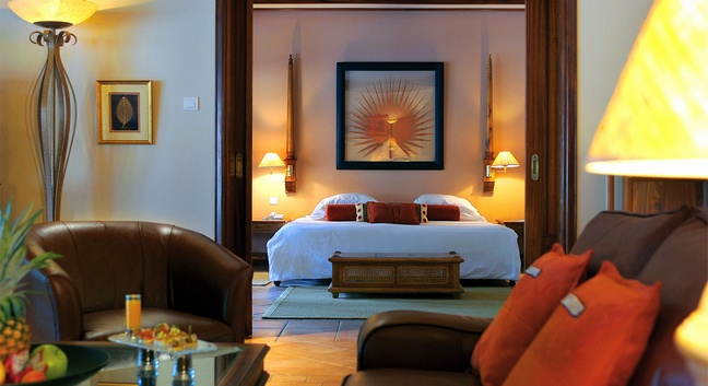 BEACHCOMBER SAINTE ANNE RESORT - Sainte Anne island