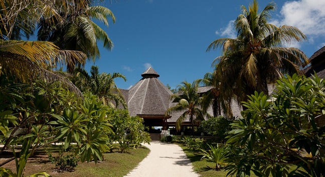 DENIS PRIVATE ISLAND - Denis