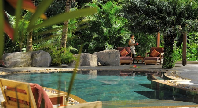 BEACHCOMBER SAINTE ANNE RESORT - Sainte Anne island