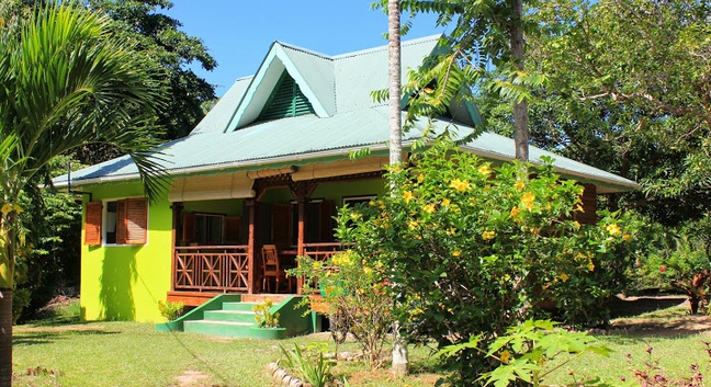 BOIS D'AMOUR SELF-CATERING CHALETS - La Digue