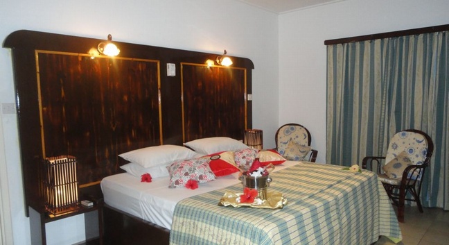 CAP JEAN MARIE BEACH VILLAS  - Praslin